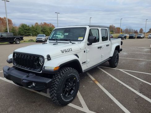 New 2026 Jeep Gladiator Willys image 11
