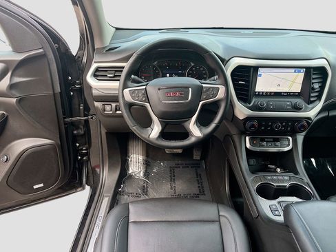 Used 2023 GMC Acadia SLT w/ Preferred Package AWD/4WD image 24