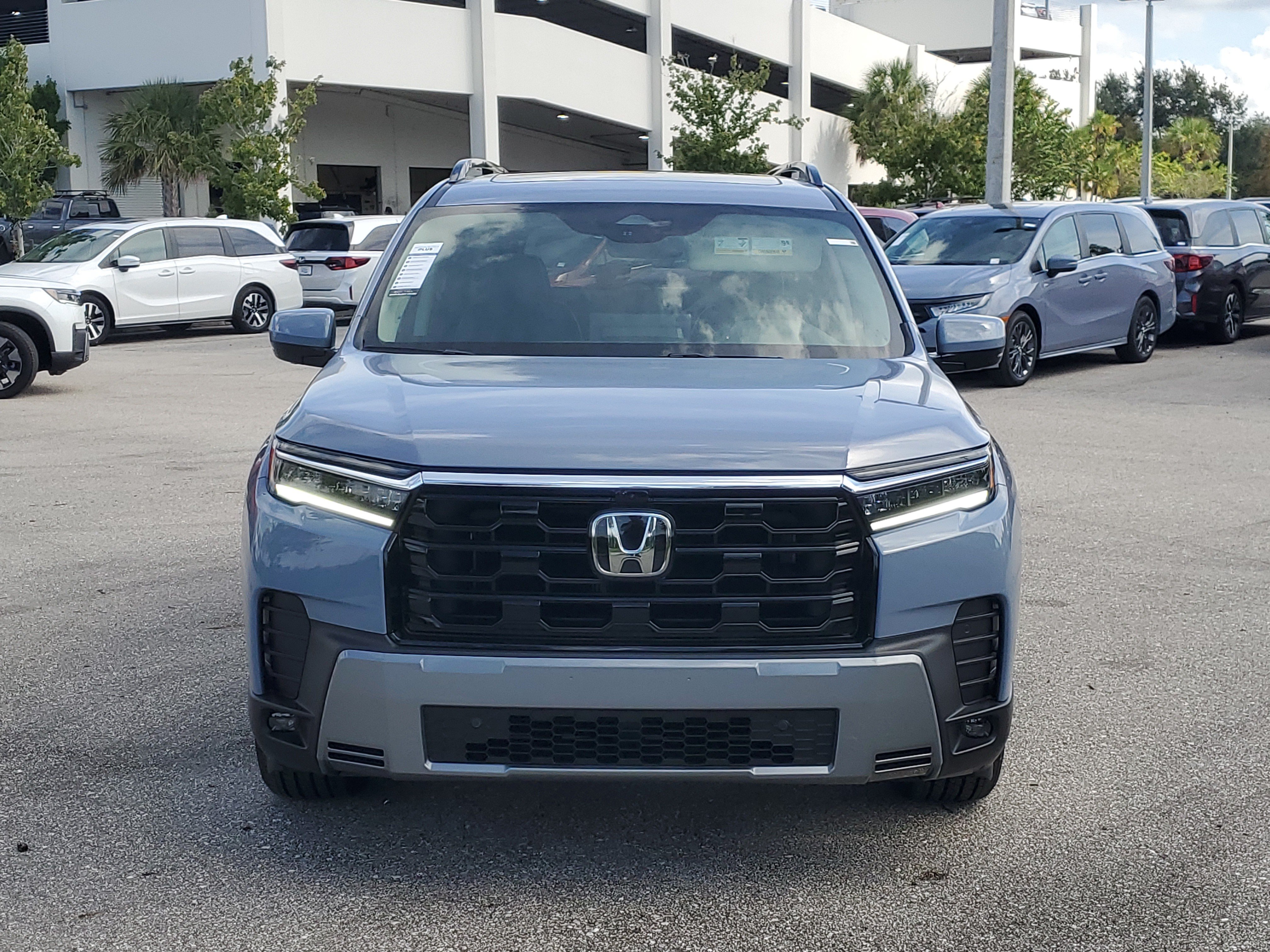 New 2026 Honda Pilot Elite image 2