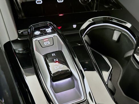 New 2025 Audi Q5 Premium image 7