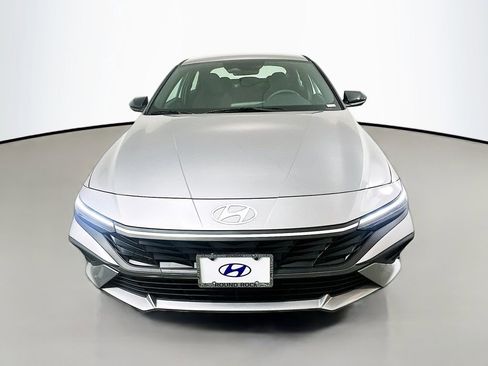 New 2026 Hyundai Elantra Sport image 2