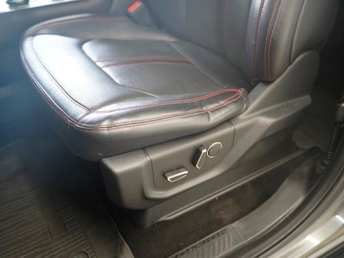 Used 2019 Ford Expedition Limited w/ Equipment Group 303A AWD/4WD image 27