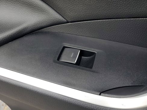 Used 2023 Toyota RAV4 XLE image 14