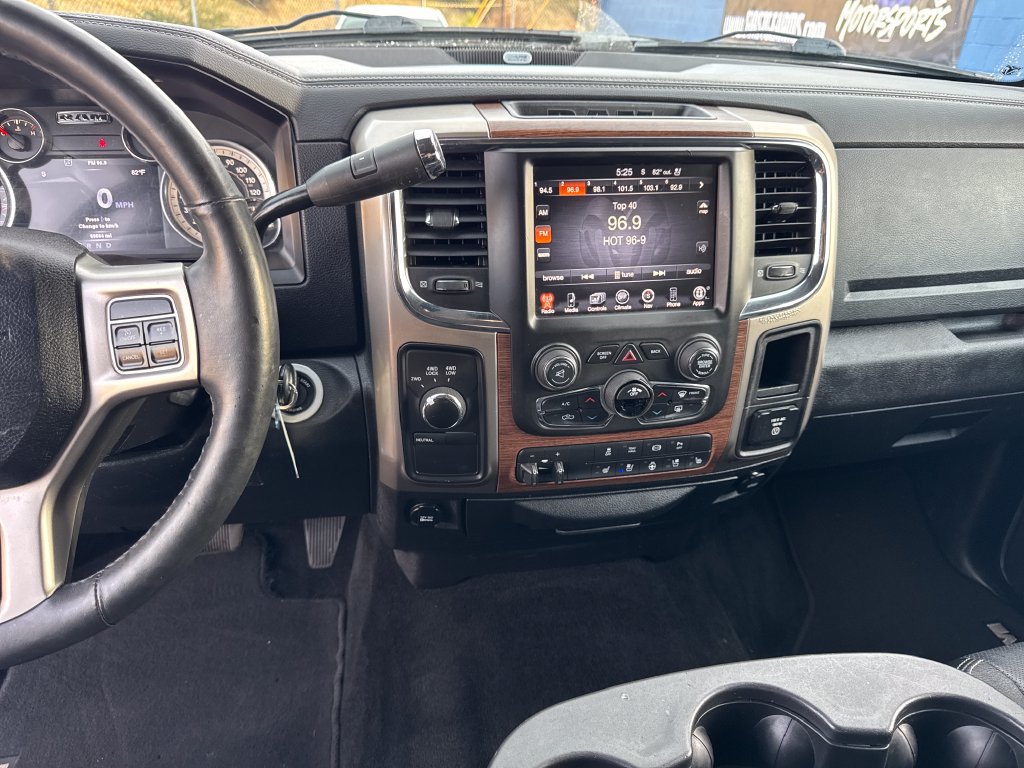 Used 2013 RAM 3500 Laramie w/ Convenience Group AWD/4WD image 28