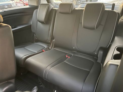 Certified 2025 Honda Odyssey Touring image 17