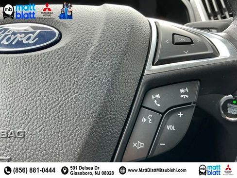 Used 2022 Ford Edge SEL image 13