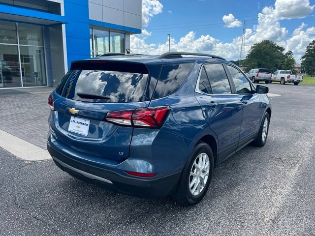 Used 2024 Chevrolet Equinox LT FWD image 3