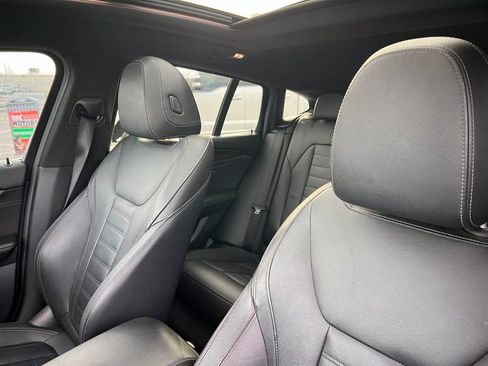Used 2019 BMW X4 xDrive30i w/ Convenience Package AWD/4WD image 11