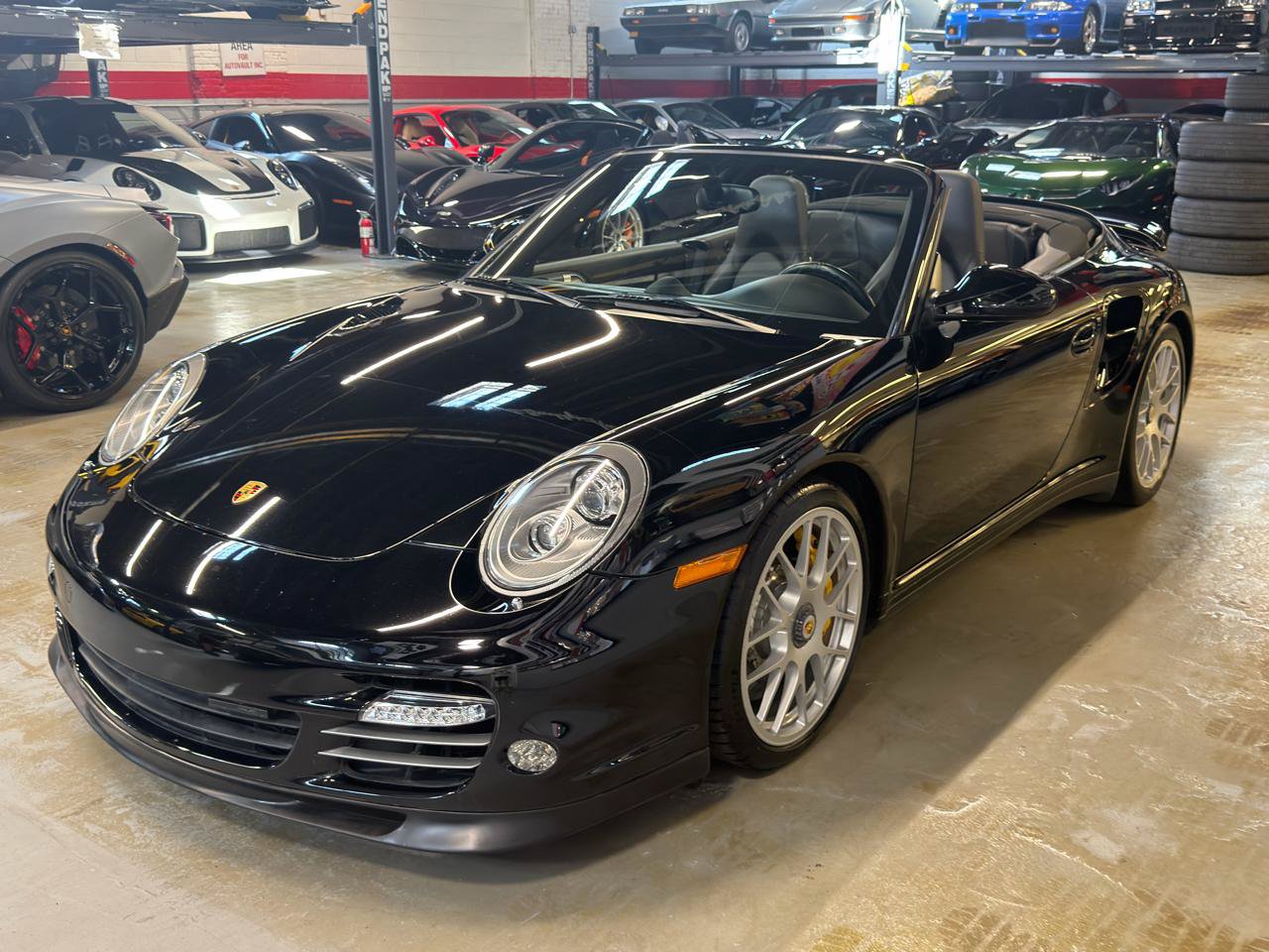Used 2012 Porsche 911 Edition 918 Spyder AWD/4WD image 12