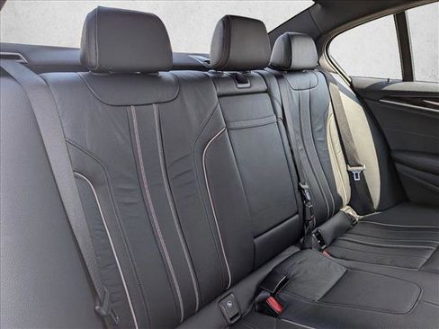 Used 2017 BMW 530i image 23