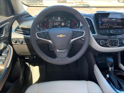 Used 2023 Chevrolet Malibu LT image 6