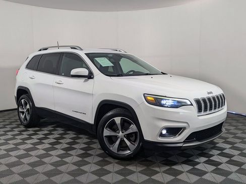 Used 2020 Jeep Cherokee Limited image 18