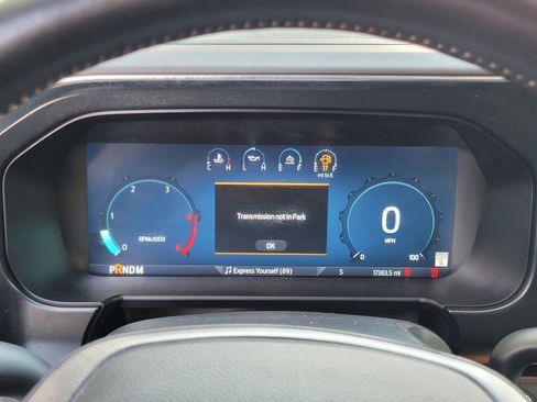 Certified 2023 Ford F250 Platinum image 28