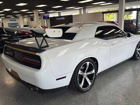 Used 2015 Dodge Challenger R/T Plus RWD image 4