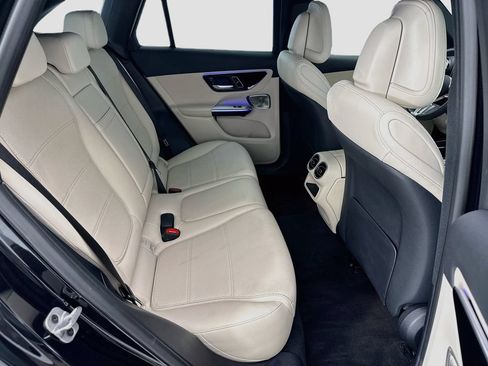 Certified 2026 Mercedes-Benz GLC 300 image 21