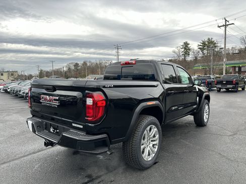 New 2026 GMC Canyon Elevation image 6