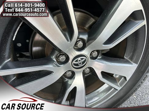 Used 2016 Toyota RAV4 XLE FWD image 21