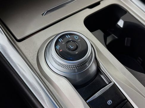 Used 2022 Ford Explorer Limited image 20