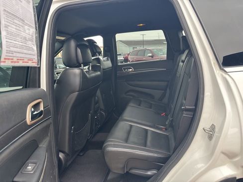 Used 2015 Jeep Grand Cherokee Limited image 27