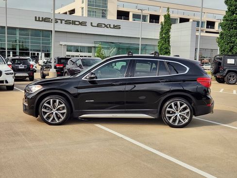 Used 2017 BMW X1 xDrive28i AWD/4WD image 4