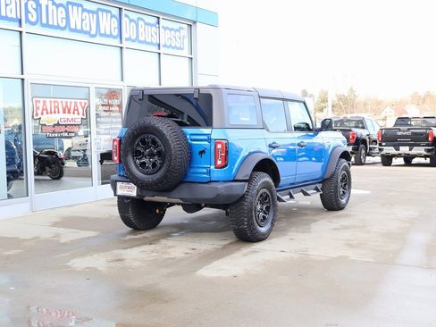 Used 2022 Ford Bronco Wildtrak image 3