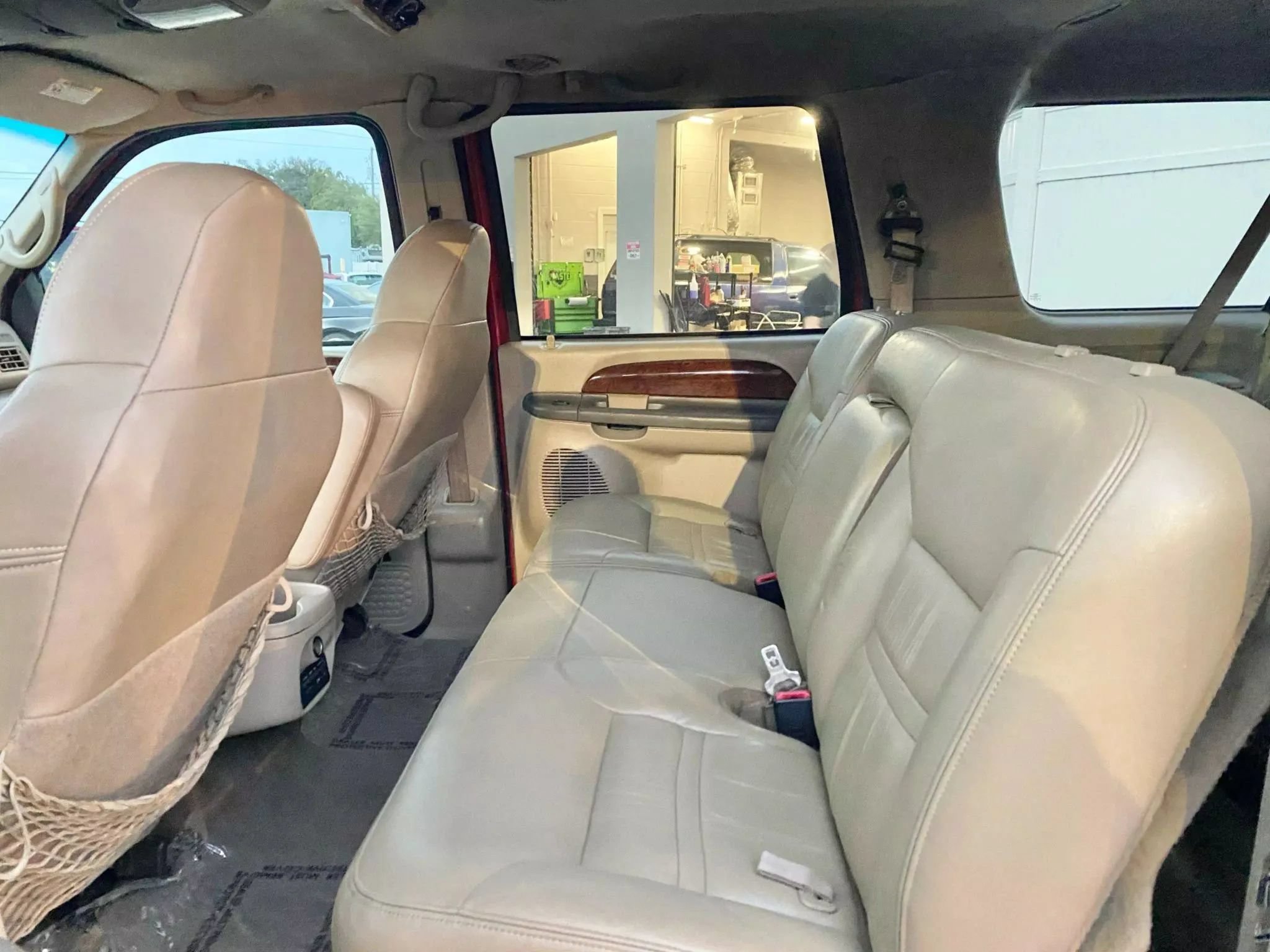 Used 2000 Ford Excursion Limited AWD/4WD image 12