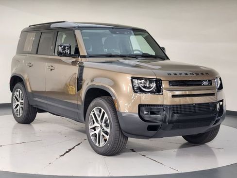 New 2026 Land Rover Defender 110 S AWD/4WD image 6