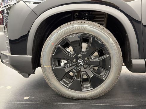 New 2026 Honda Pilot Black Edition image 13