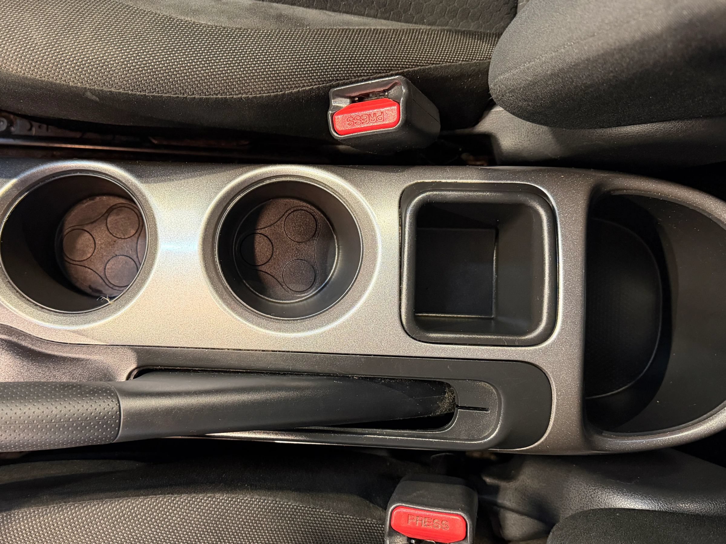 Used 2015 Nissan Juke SV FWD image 18