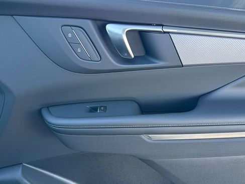 New 2026 Buick Enclave Sport Touring w/ Power Package image 21