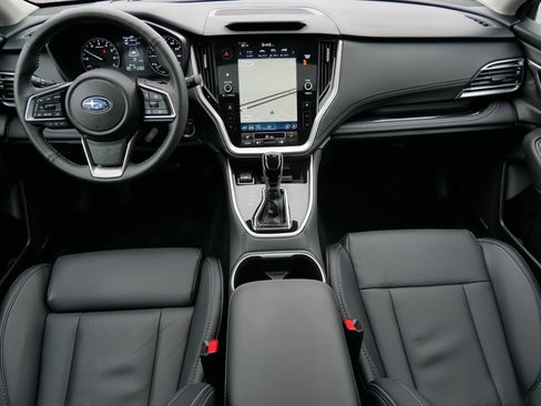 Certified 2025 Subaru Outback Limited image 10