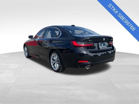 Used 2025 BMW 330i xDrive Sedan image 4