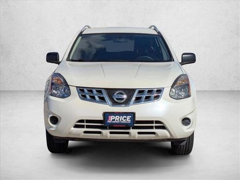 Used 2015 Nissan Rogue S w/ Convenience Package image 2