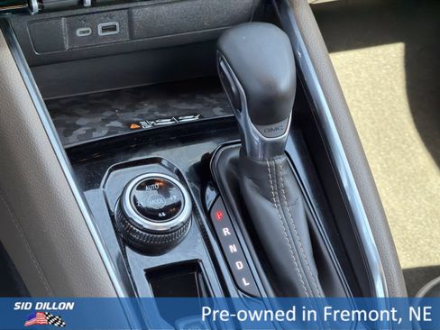 Used 2025 GMC Canyon Denali AWD/4WD image 10