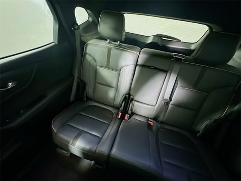 Used 2019 Chevrolet Blazer Premier w/ Driver Confidence II Package image 12