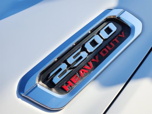 Certified 2022 RAM 2500 Big Horn w/ Cold Weather Group image 19