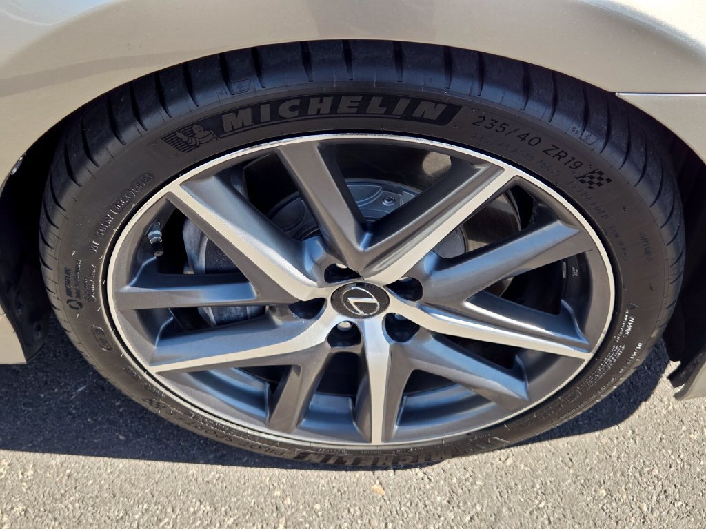 Used 2016 Lexus GS 350 F Sport w/ F Sport Package RWD image 9