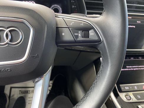Used 2022 Audi Q7 Premium Plus w/ Premium Plus Package image 20