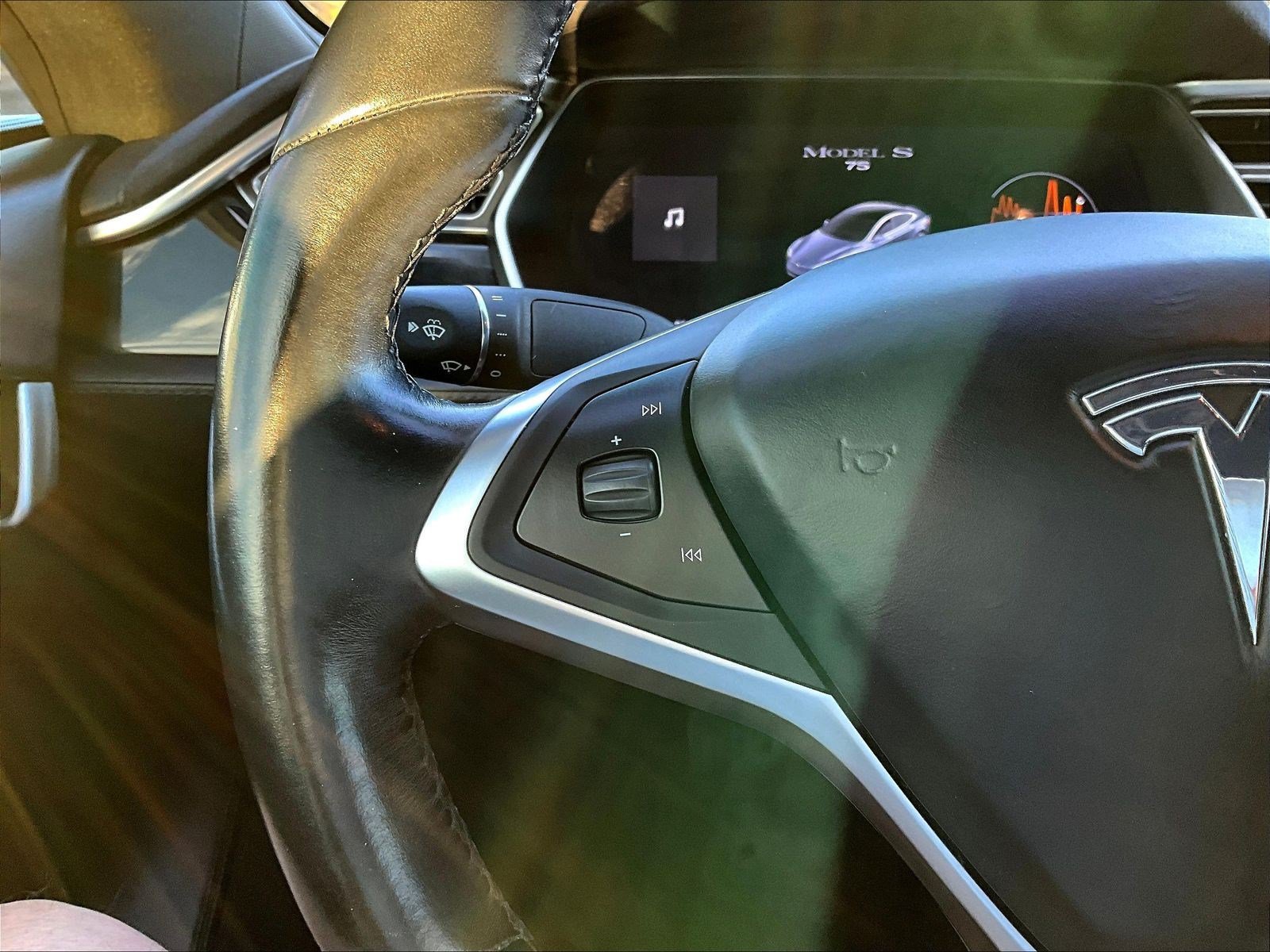 Used 2017 Tesla Model S 60 RWD image 11