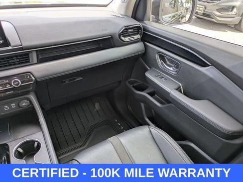 Certified 2024 Honda Pilot Touring image 17
