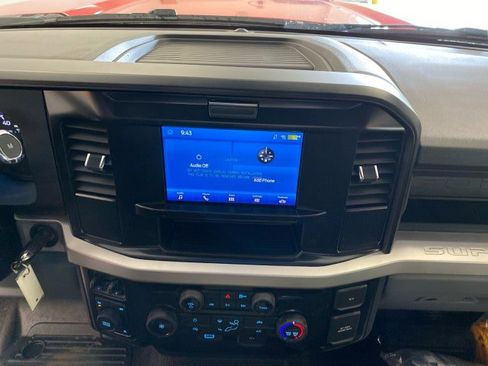 New 2025 Ford F550 4x4 Regular Cab Super Duty image 17