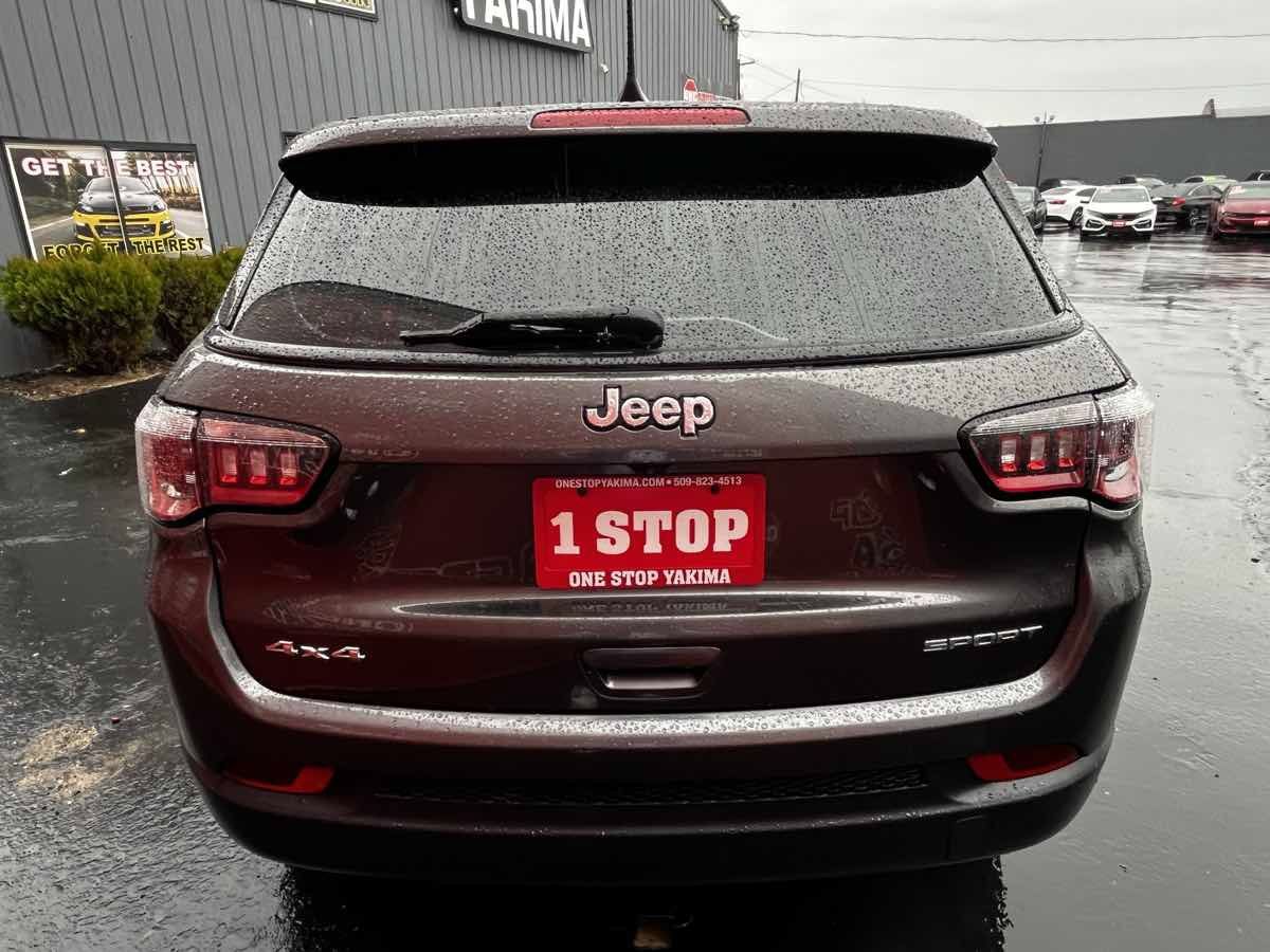 Used 2021 Jeep Compass Sport AWD/4WD image 5