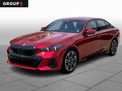 New 2026 BMW 530i xDrive w/ M Sport Package