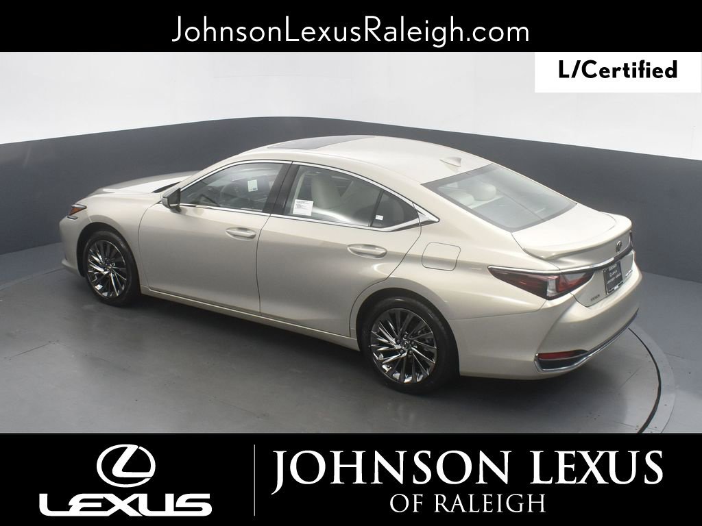 Used 2025 Lexus ES 300h w/ Technology Package FWD image 26