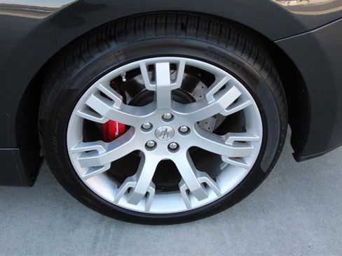 Used 2013 Maserati GranTurismo Sport RWD image 32