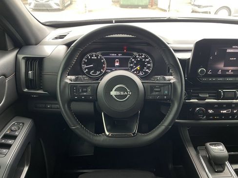 Used 2023 Nissan Pathfinder Rock Creek image 14