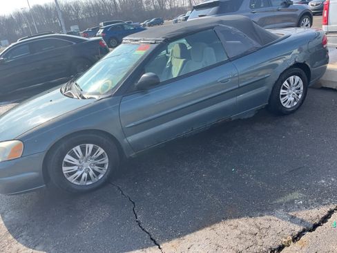 Used 2006 Chrysler Sebring Limited image 6