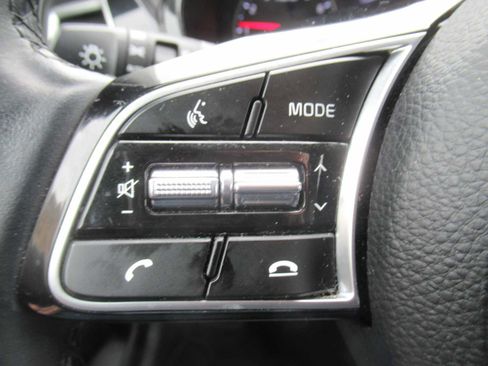 Used 2023 Kia Seltos EX image 21