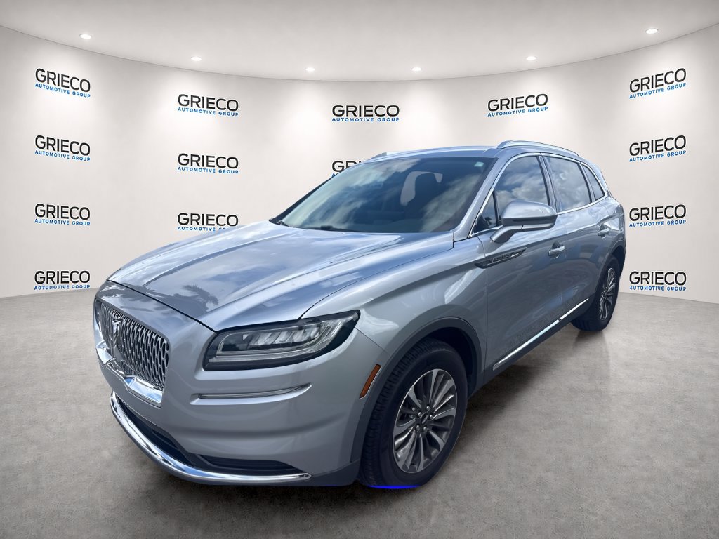 Used 2023 Lincoln Nautilus FWD w/ Premium Package image 2