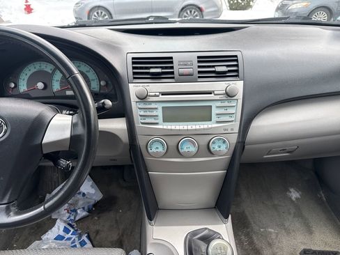 Used 2008 Toyota Camry LE image 16